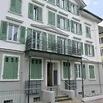 Stilvolle 2,5 Zimmer Wohnung